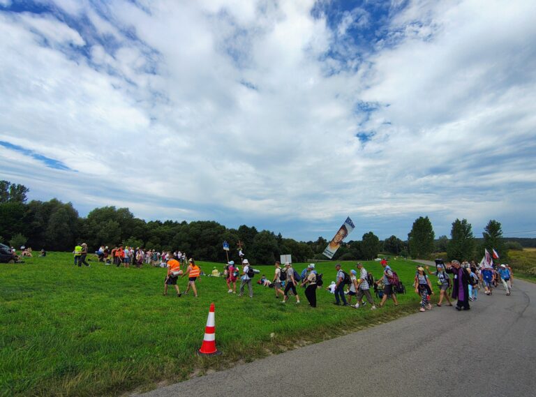 504382557_1067881035496807_4442613248712893661_n