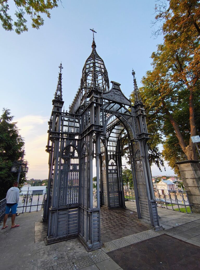 504429221_1067458272205750_3963841683163682832_n