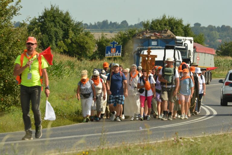 519099947_1067835222168055_5762617809769315303_n