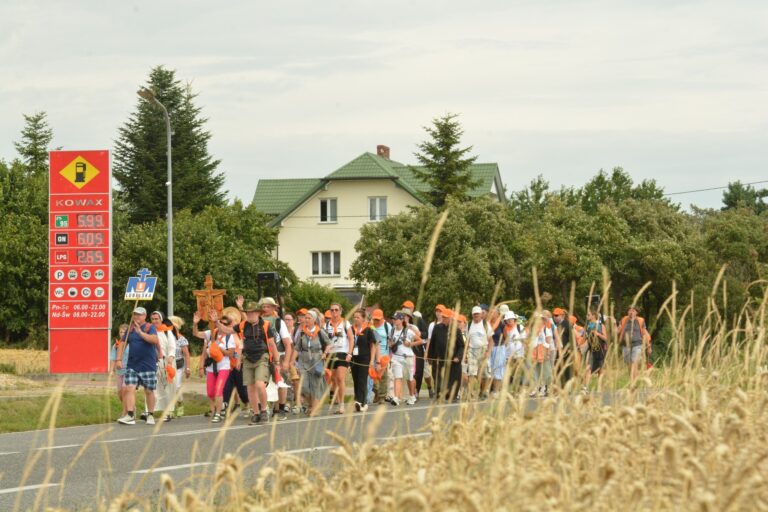 520613238_1067942975490613_5089378866776916602_n