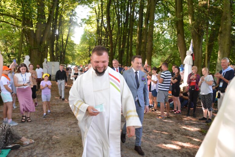 528077666_1065772439041000_6655349499431069825_n