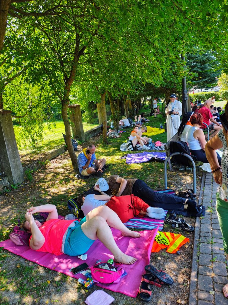 528142927_1065708162380761_7862843568812359936_n