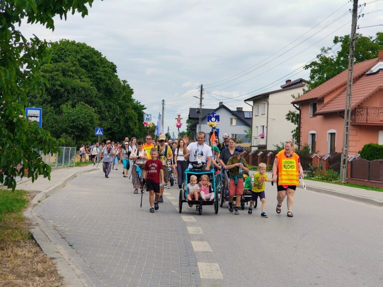 528225535_1064944992457078_6115479951712332587_n