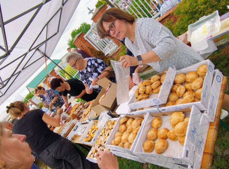 528311955_1064912879126956_3543128360796275493_n