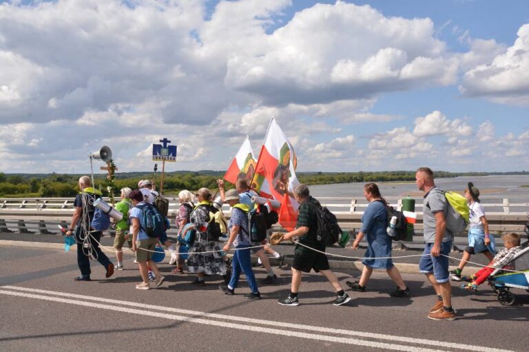 528316219_1066654925619418_2021513209355333507_n