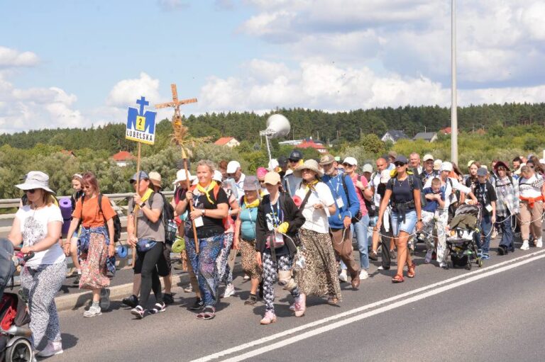 528405854_1066654292286148_8251406543744121600_n