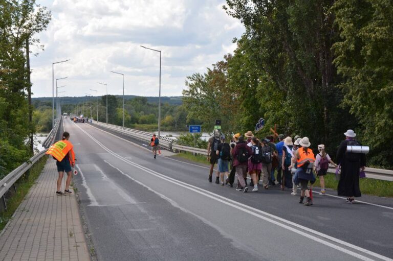 528466192_1066652768952967_4667943326668662334_n