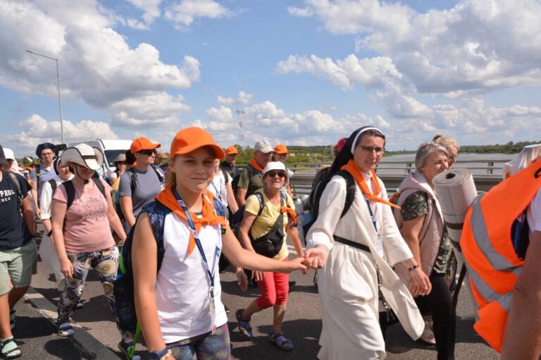 528557485_1066654602286117_425256637443577873_n