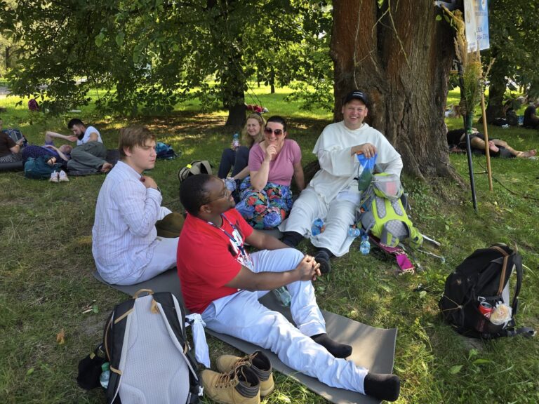 528631132_1067219725562938_2093935245086803228_n