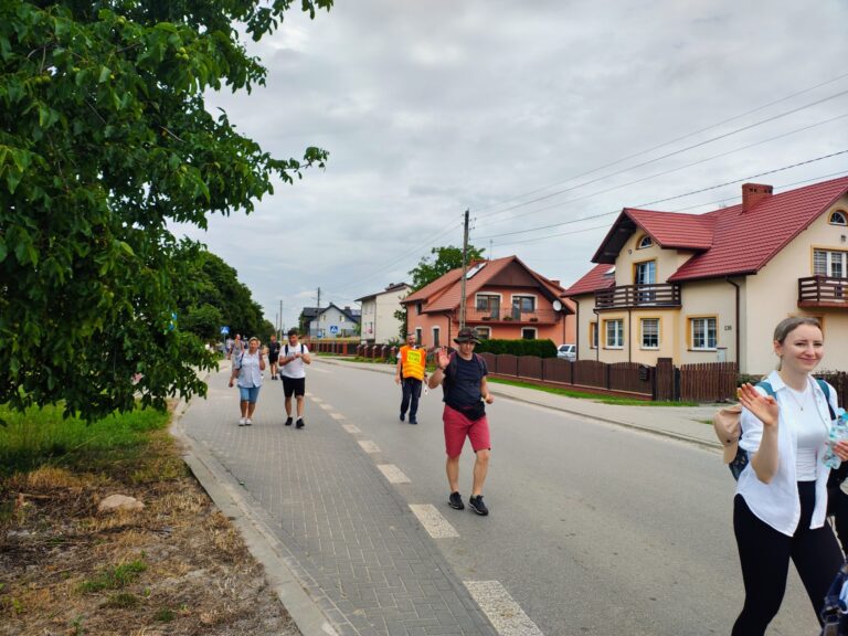 528642380_1064945579123686_4635638641646096425_n