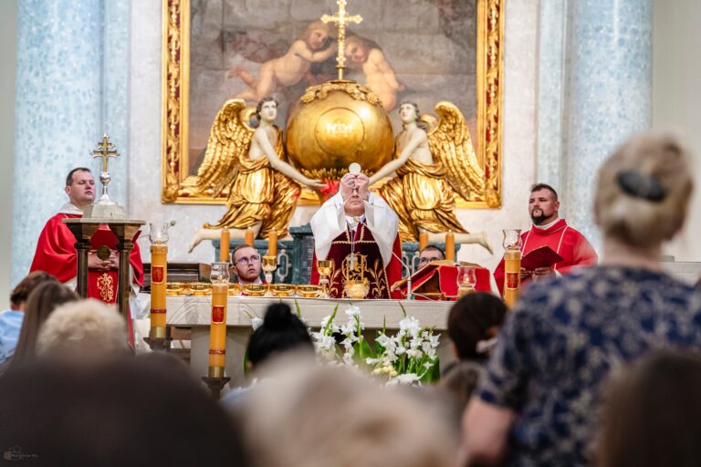 528654022_1068208575464053_626052023711420798_n