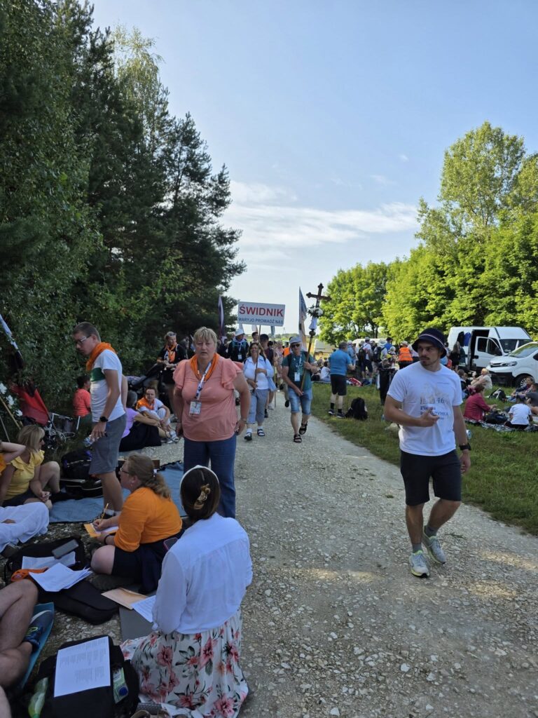 528692431_1066998842251693_1597395509300976350_n