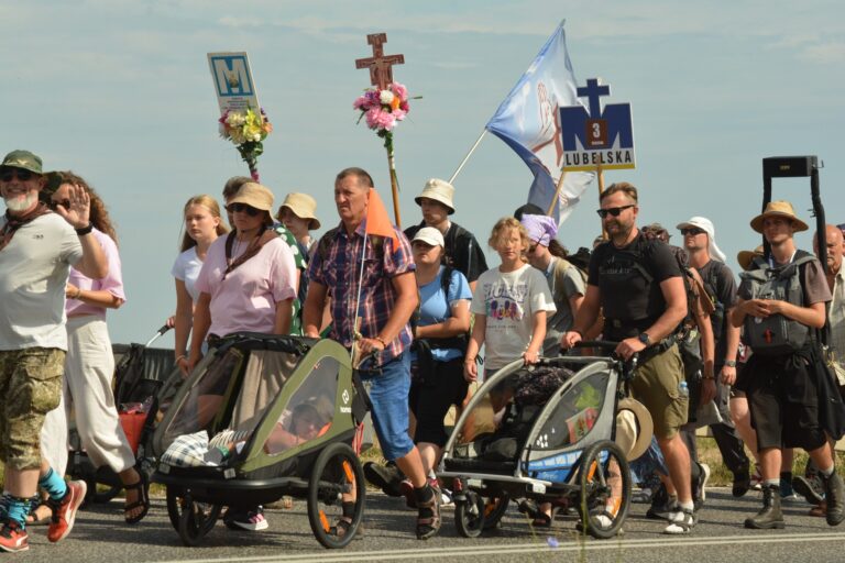 528699820_1067833268834917_89216315977098147_n