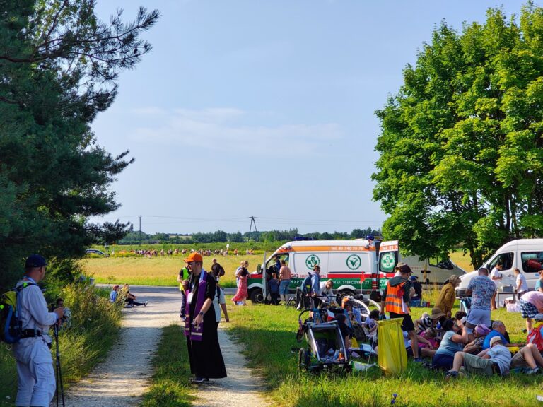 528737213_1067234945561416_313372766777766371_n