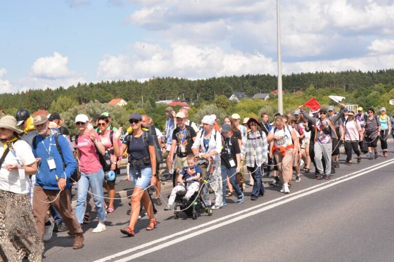 528746861_1066654342286143_2322756170413846045_n