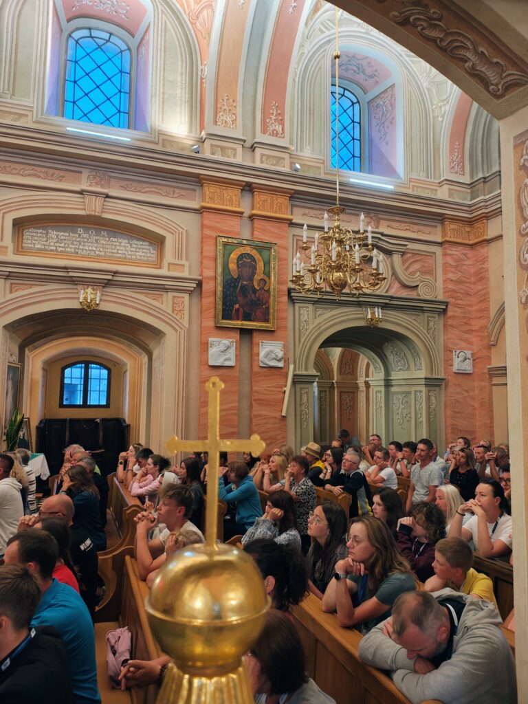 528792356_1067477235537187_2352507428945382571_n