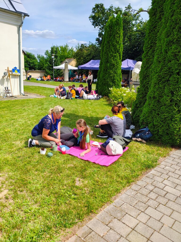 528833300_1067280125556898_928137936618256029_n