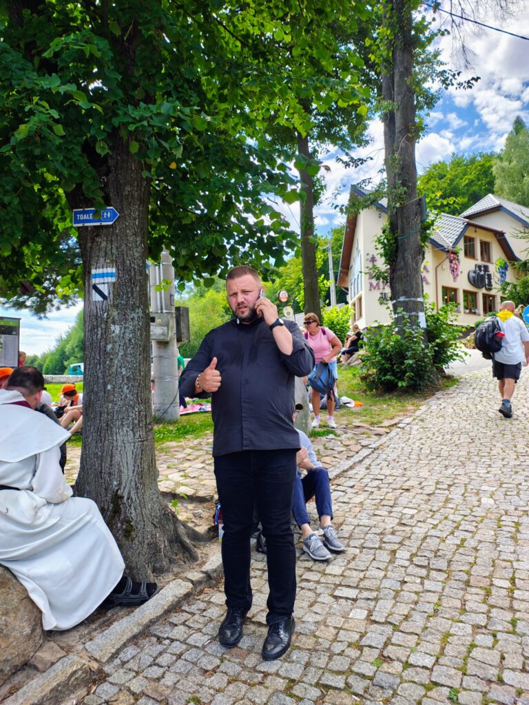 528857132_1068184382133139_6620972517957082201_n