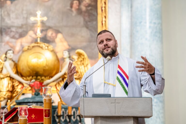 529218383_1068207878797456_6091628617485169374_n