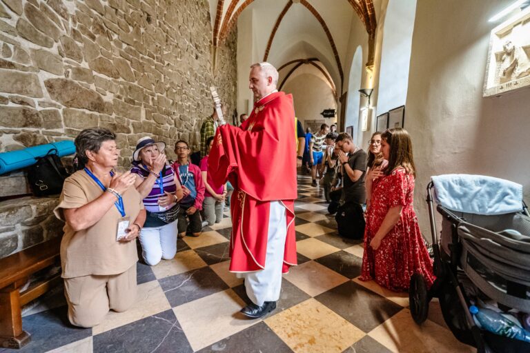 529783302_1068207695464141_3781902770584996499_n