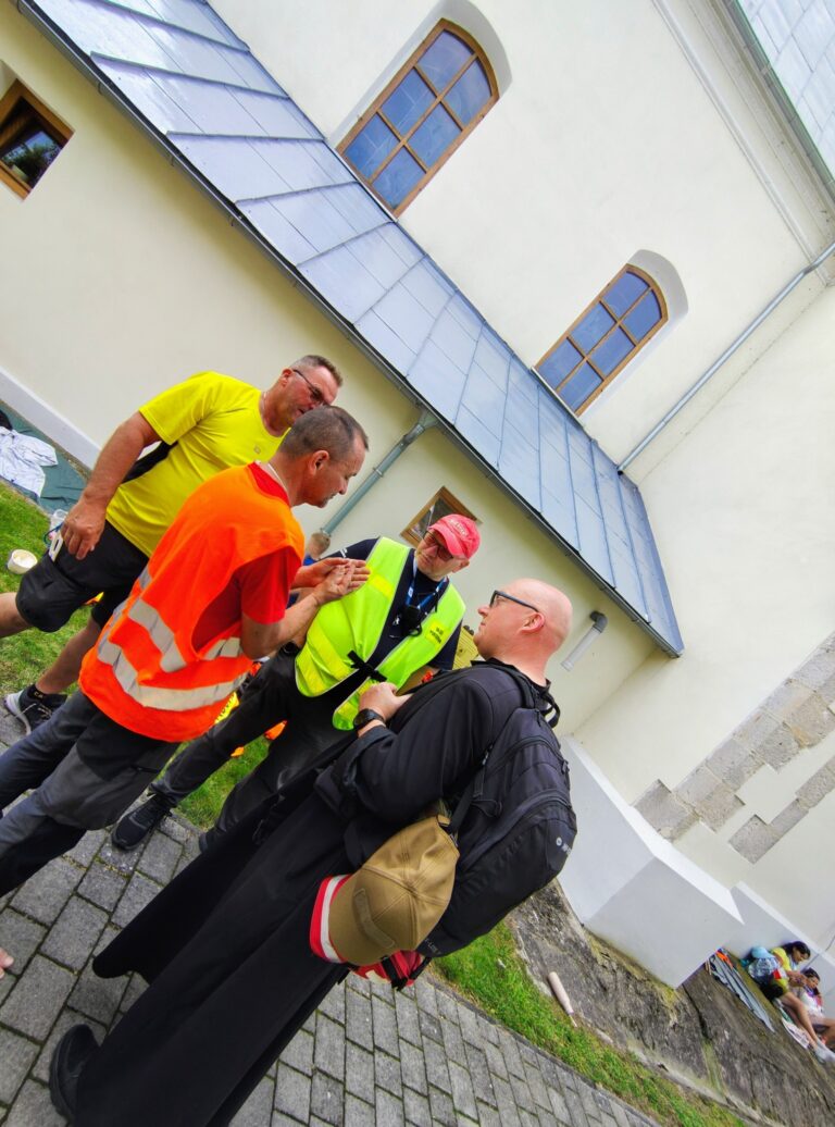 529883786_1067280938890150_1973179898374742903_n