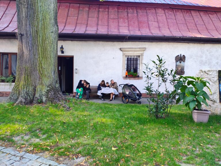 530133661_1070579901893587_8108446500991861873_n