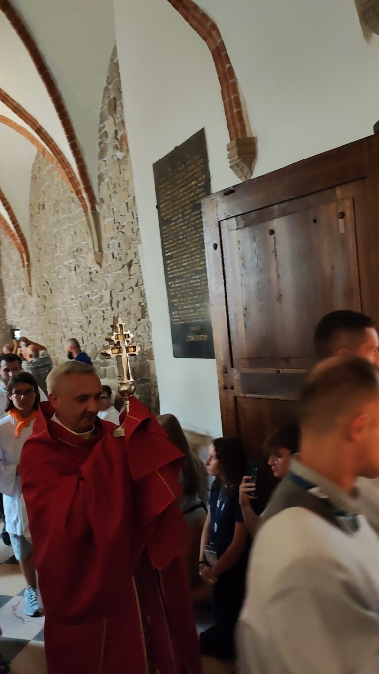 530213727_1068222392129338_6432553229547902717_n