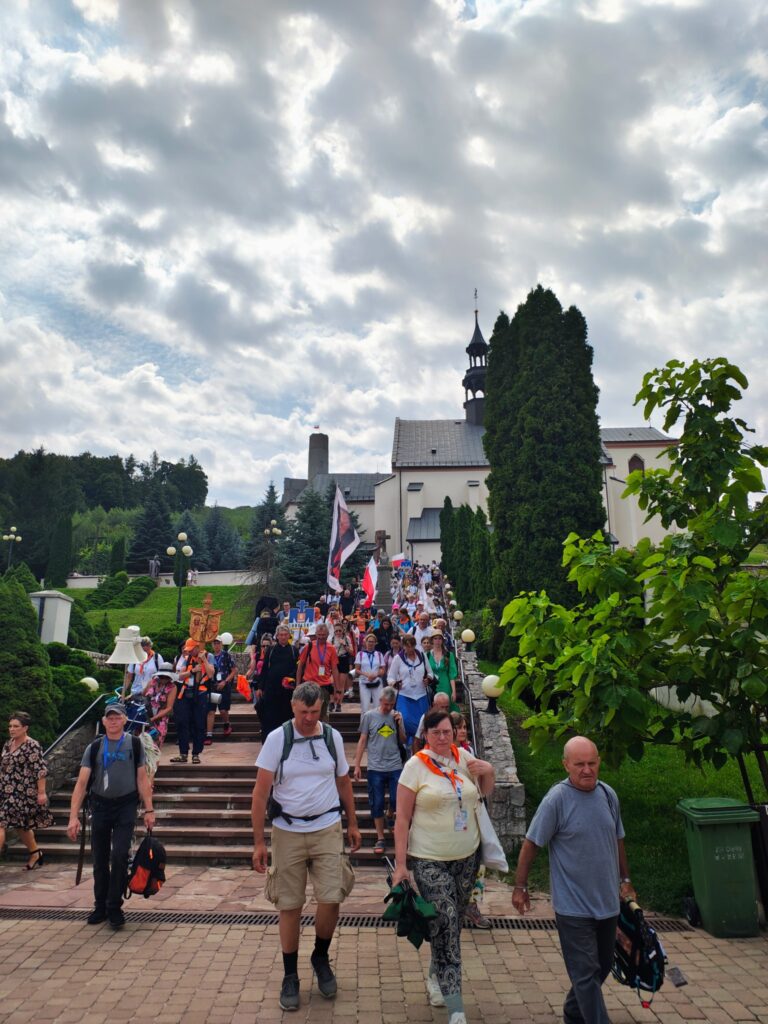 530231987_1069652868652957_4339004624402412618_n