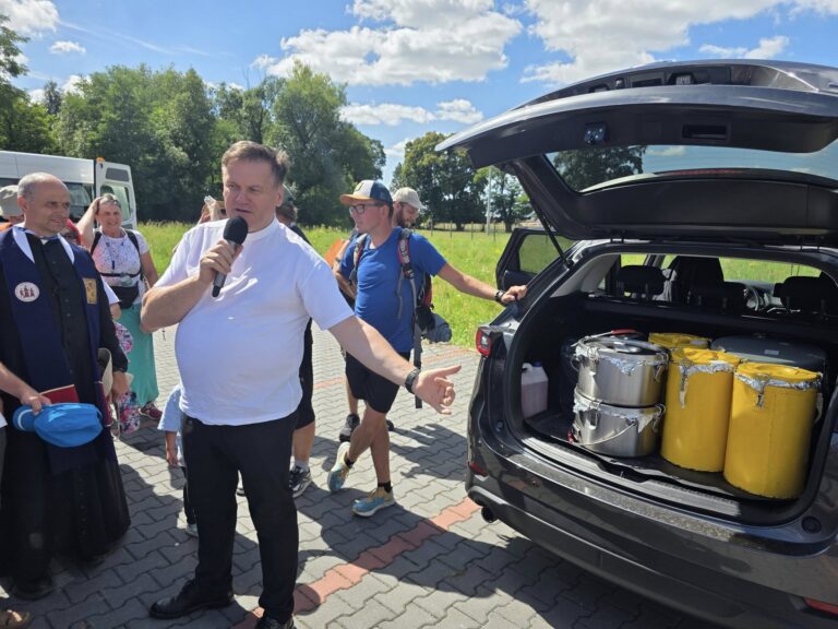 530454725_1070506685234242_2011364384206283397_n