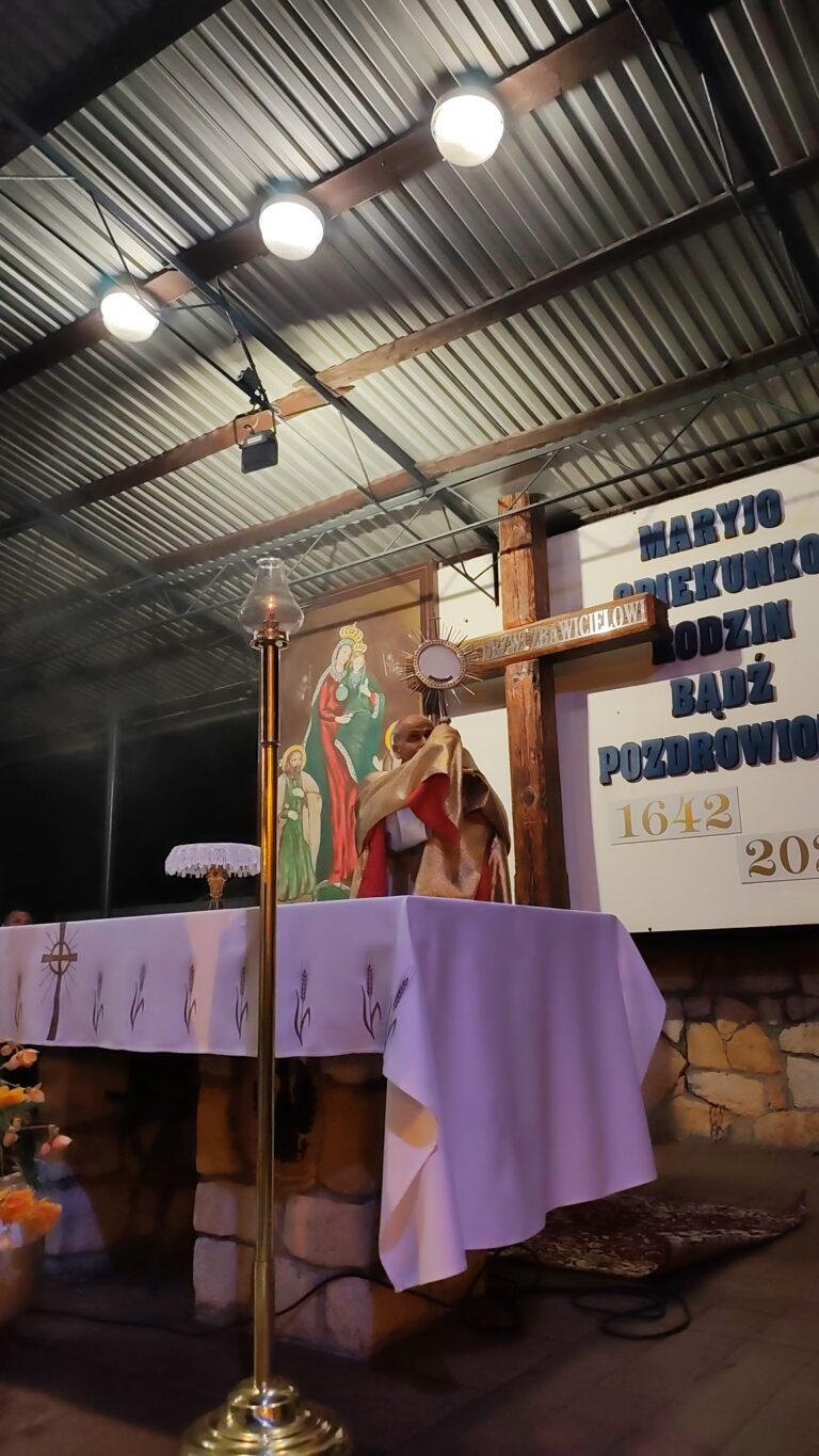 530544344_1070735475211363_1068575238042775335_n