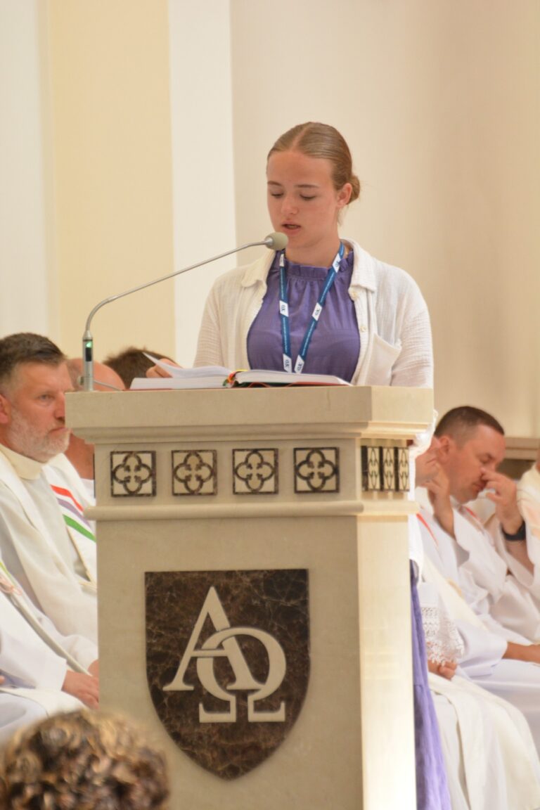 530856177_1068835385401372_2342622076345852938_n