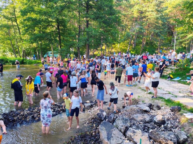 530869055_1069850105299900_7493236744231523644_n