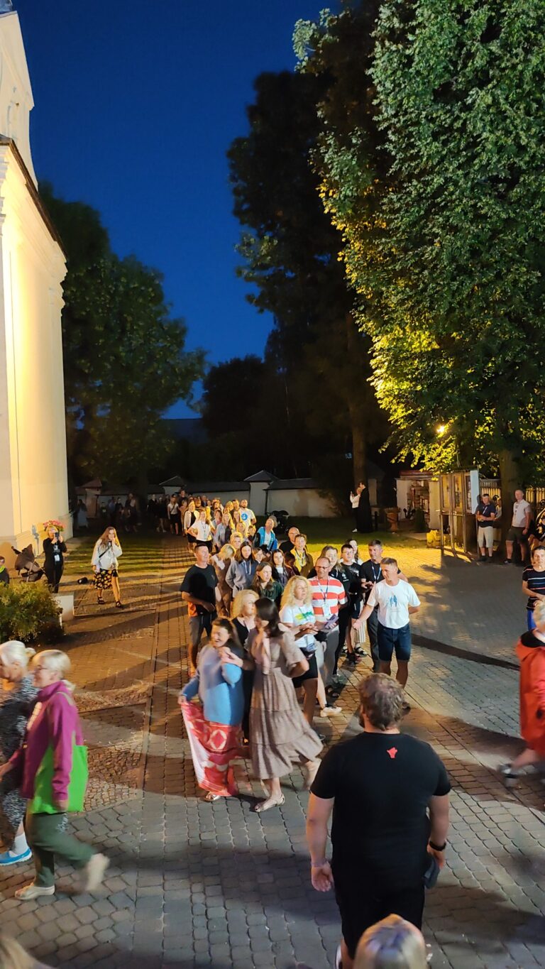 530869232_1070735135211397_7644333976862551259_n