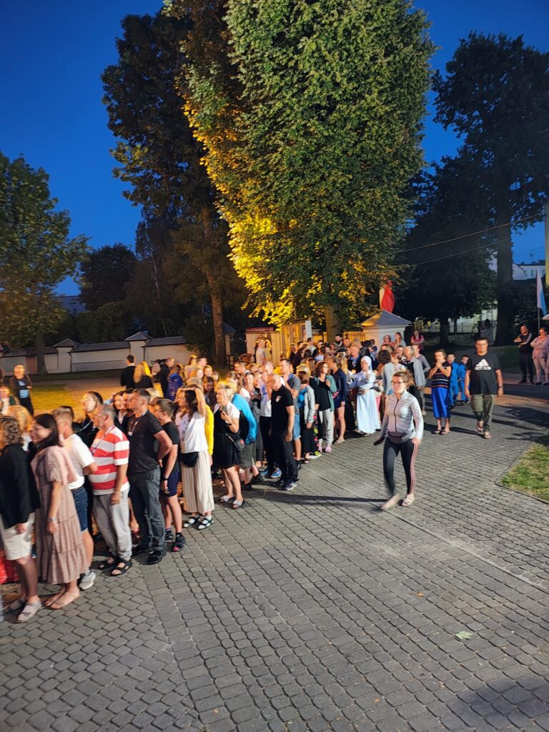 530897877_1070734945211416_8894060055252978711_n