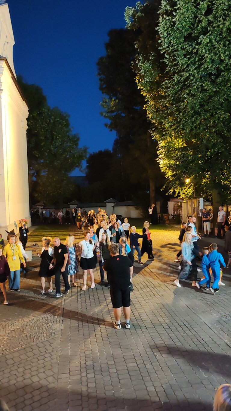 531240918_1070735171878060_1678820605439063482_n