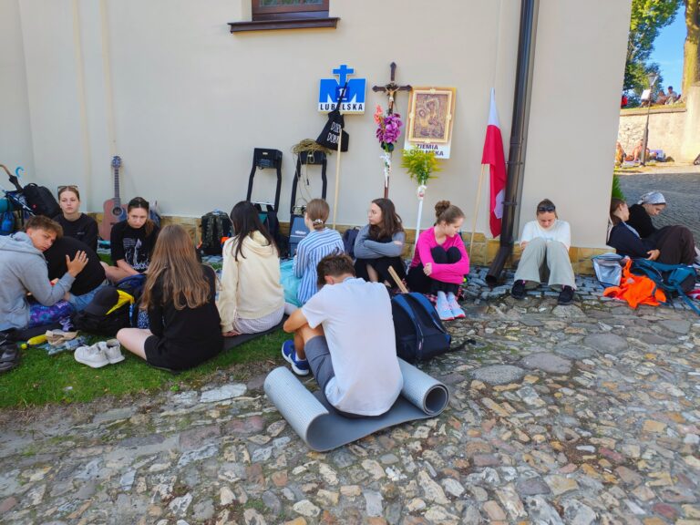 531290417_1070580598560184_6155590745818538591_n