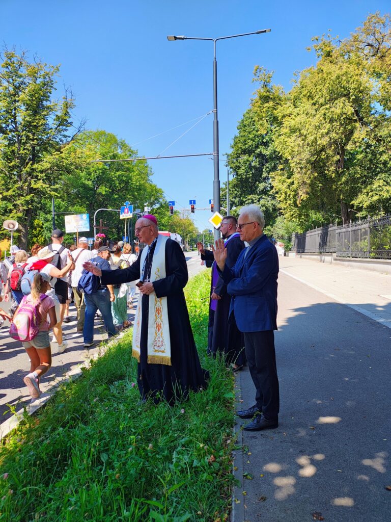 IMG_20250803_104302737_HDR_AE