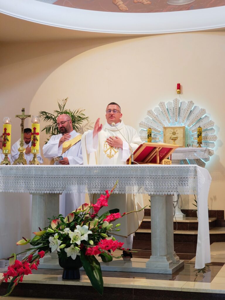 Msza Święta w Borzechowie